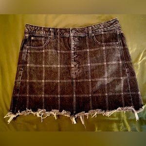 Black plaid denim skirt